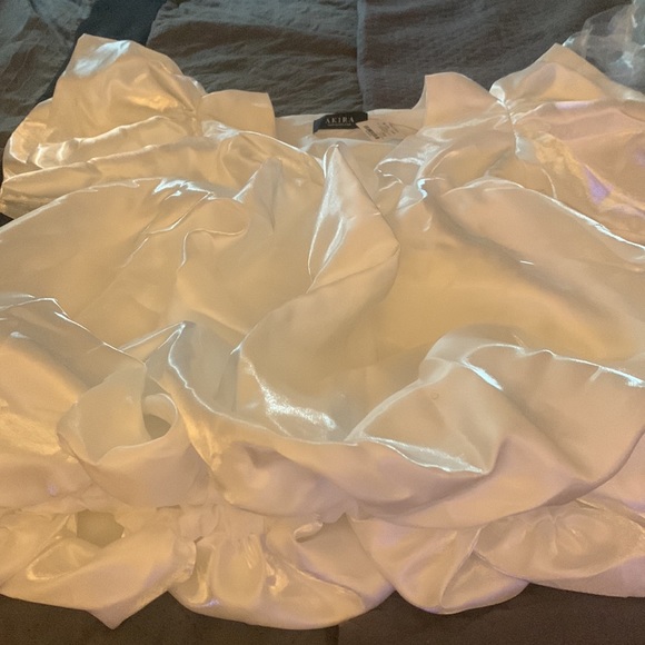 Akira satin white bubble dress - Picture 3 of 4